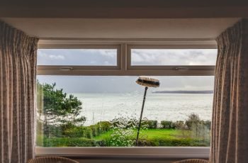 Professional Window Cleaning Excellence 4