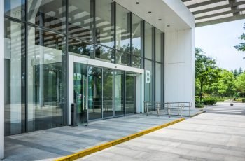 Professional Window Cleaning Excellence 6